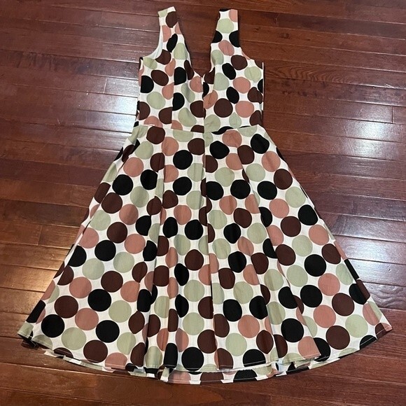 Beautiful sage green tan and brown polka dot cotton dress size 11 - Picture 4 of 8